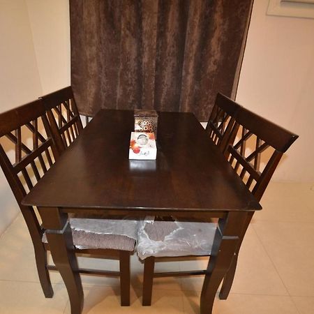 Farah Suites Медина Екстериор снимка